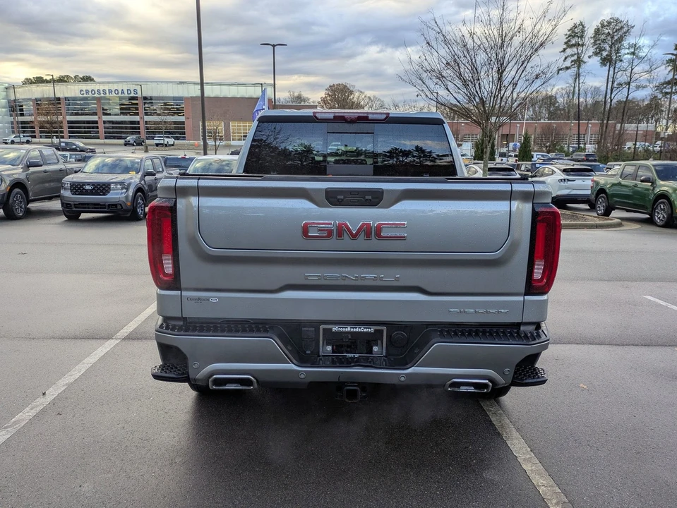 2024 GMC Sierra 5th Gen - Image 5 of 21