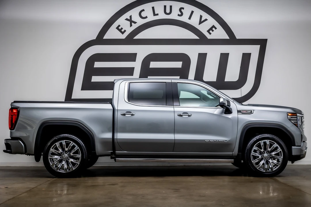2024 GMC Sierra 5th Gen - Image 9 of 21