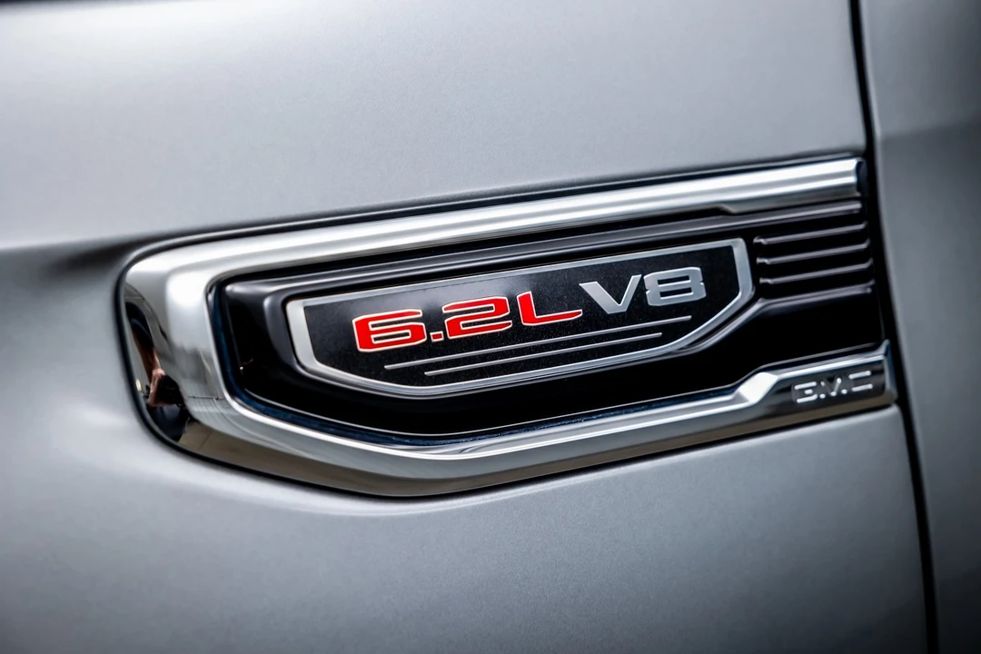 2024 GMC Sierra 5th Gen - Image 15 of 21