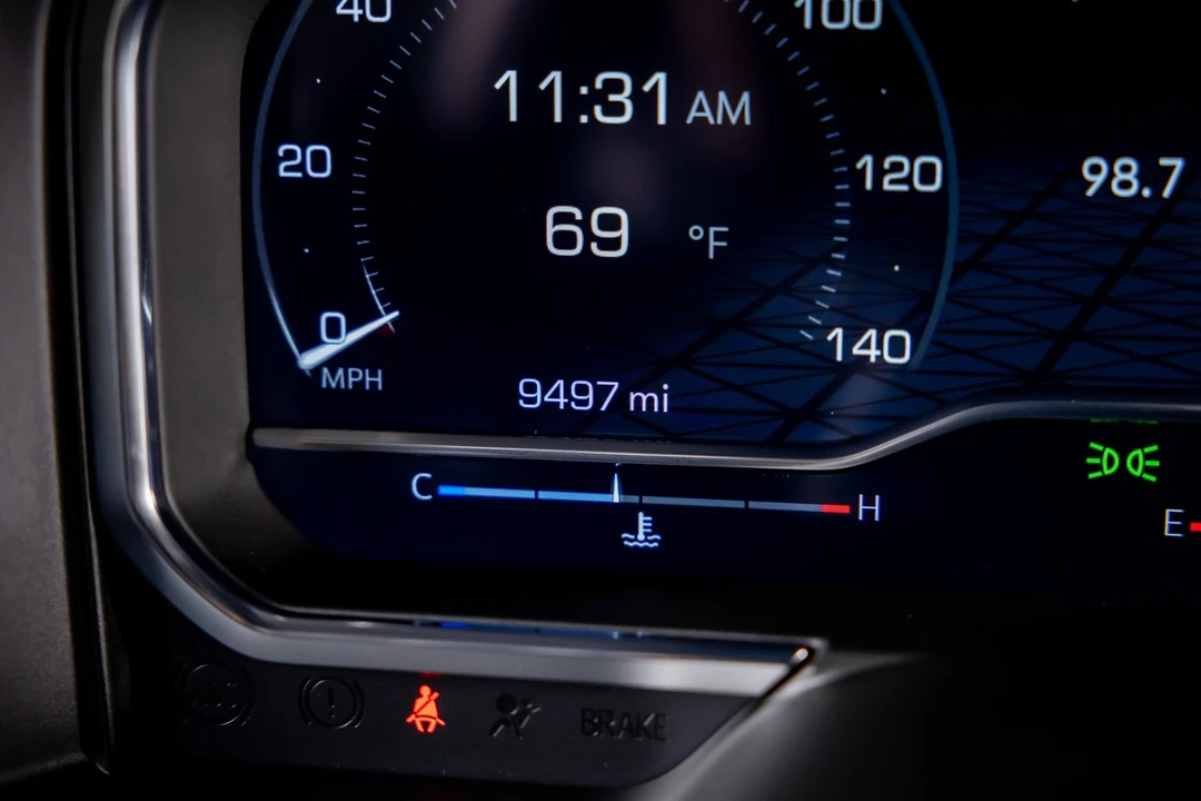 2024 GMC Sierra 5th Gen - Image 16 of 21
