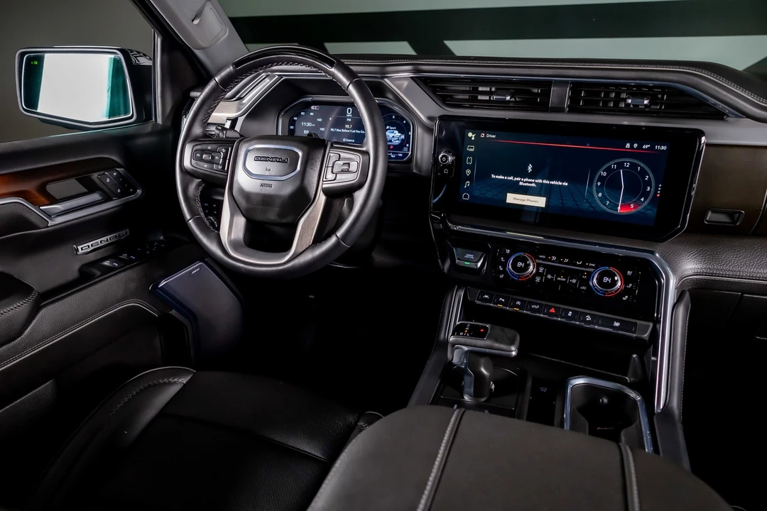 2024 GMC Sierra 5th Gen - Image 7 of 21