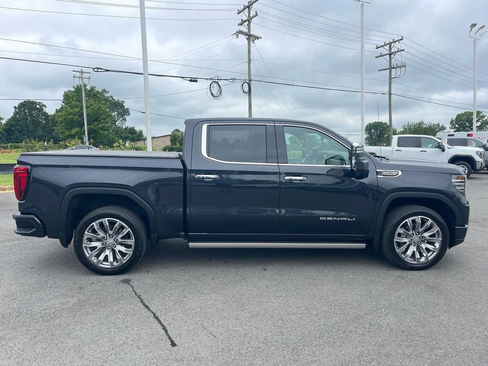 2024 GMC Sierra 5th Gen - Image 6 of 12