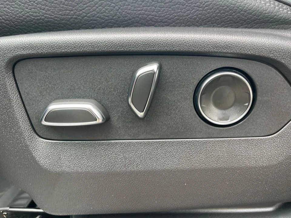 2024 GMC Sierra 5th Gen - Image 10 of 12