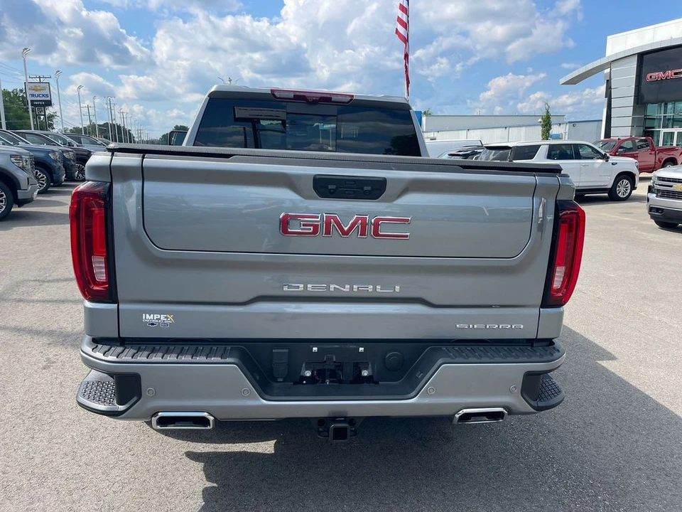 2024 GMC Sierra 5th Gen - Image 4 of 12