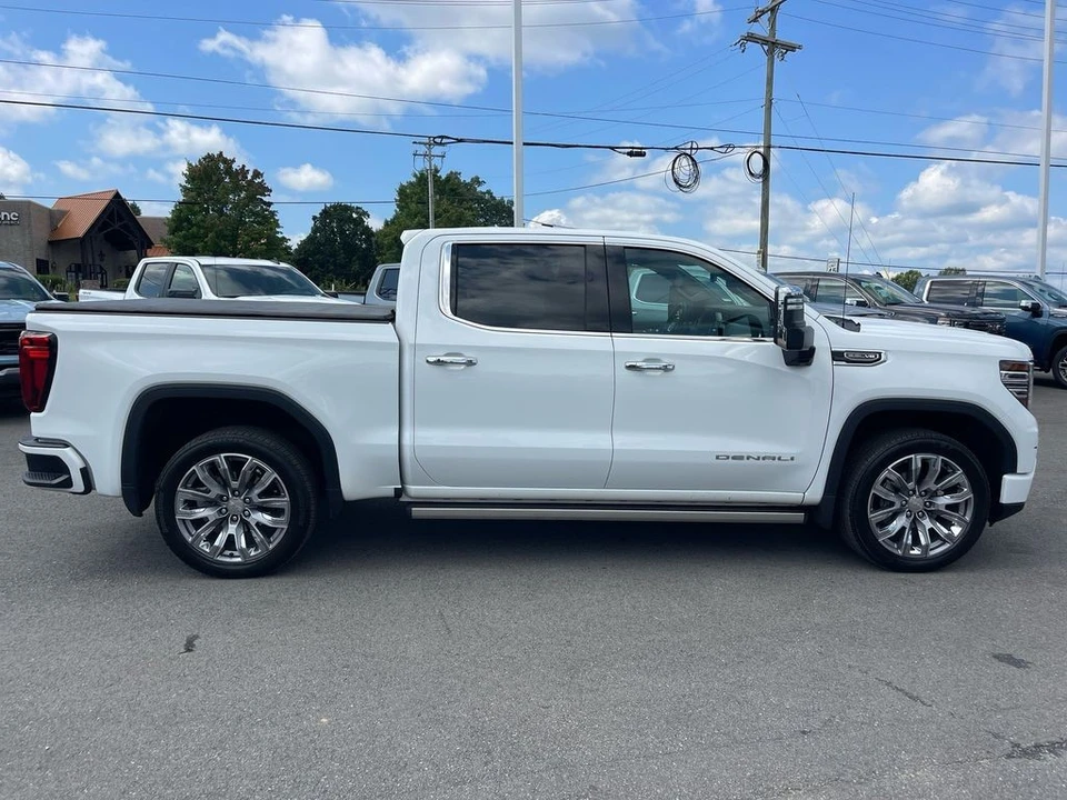 2024 GMC Sierra 5th Gen - Image 6 of 21