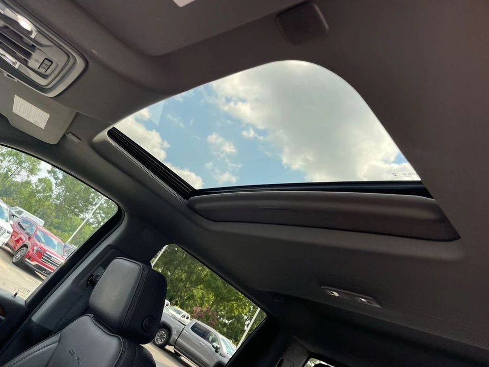 2024 GMC Sierra 5th Gen - Image 12 of 21