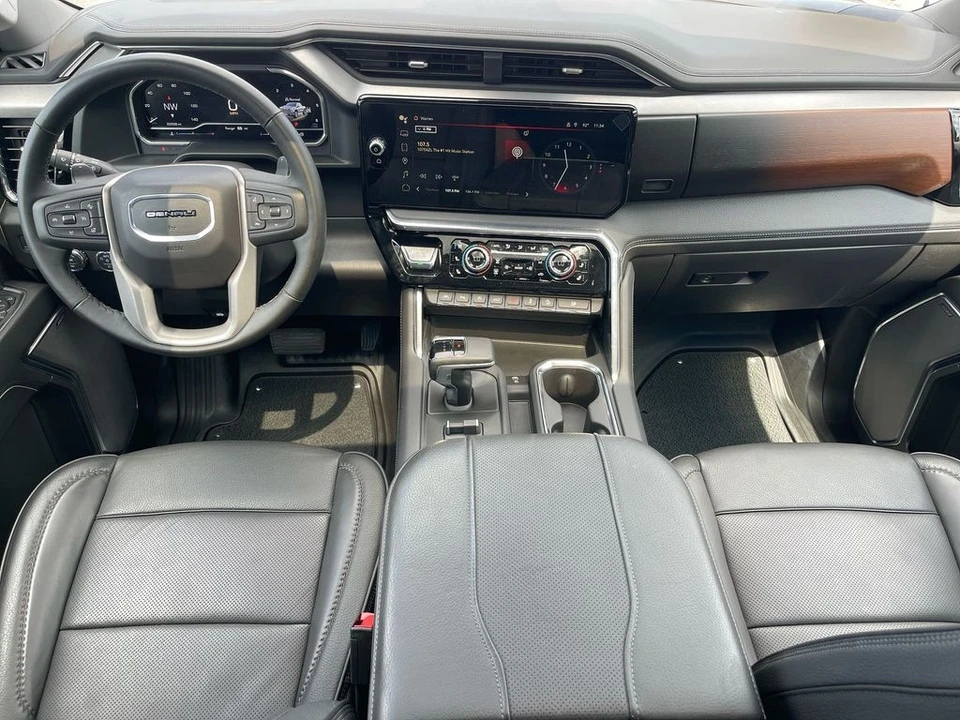 2024 GMC Sierra 5th Gen - Image 15 of 21