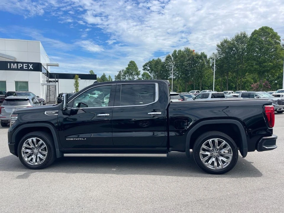 2024 GMC Sierra 5th Gen - Image 2 of 12