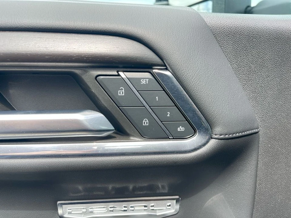2024 GMC Sierra 5th Gen - Image 11 of 21
