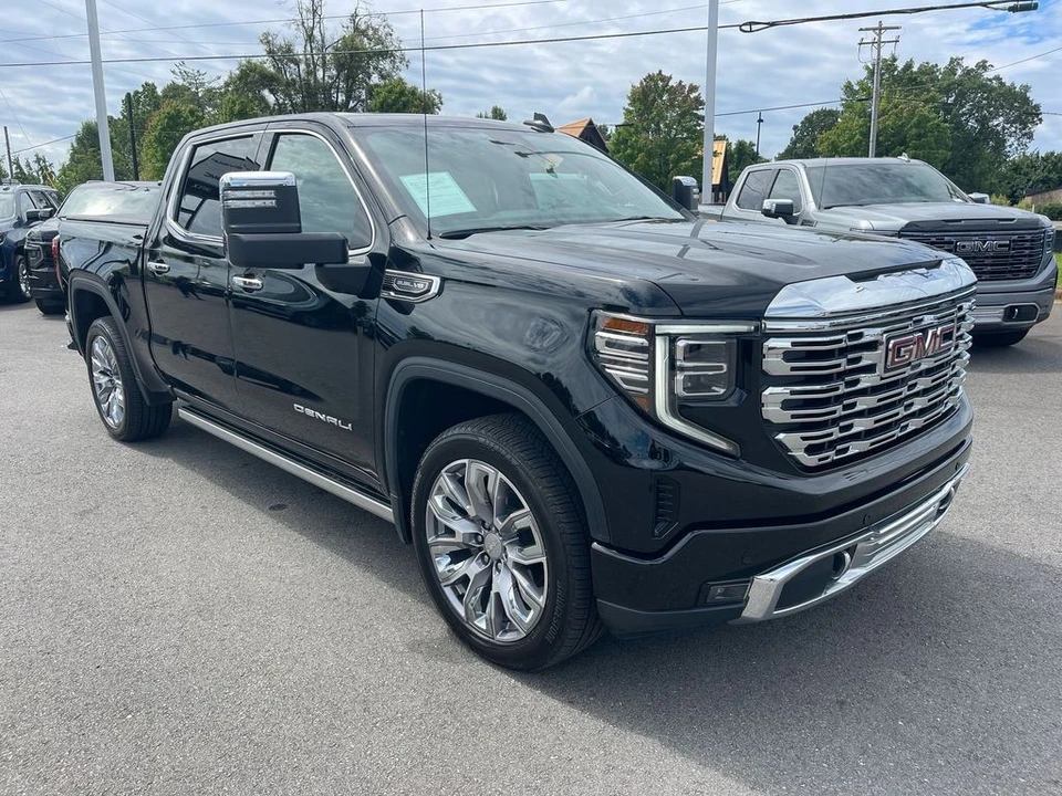 2024 GMC Sierra 5th Gen - Image 7 of 21