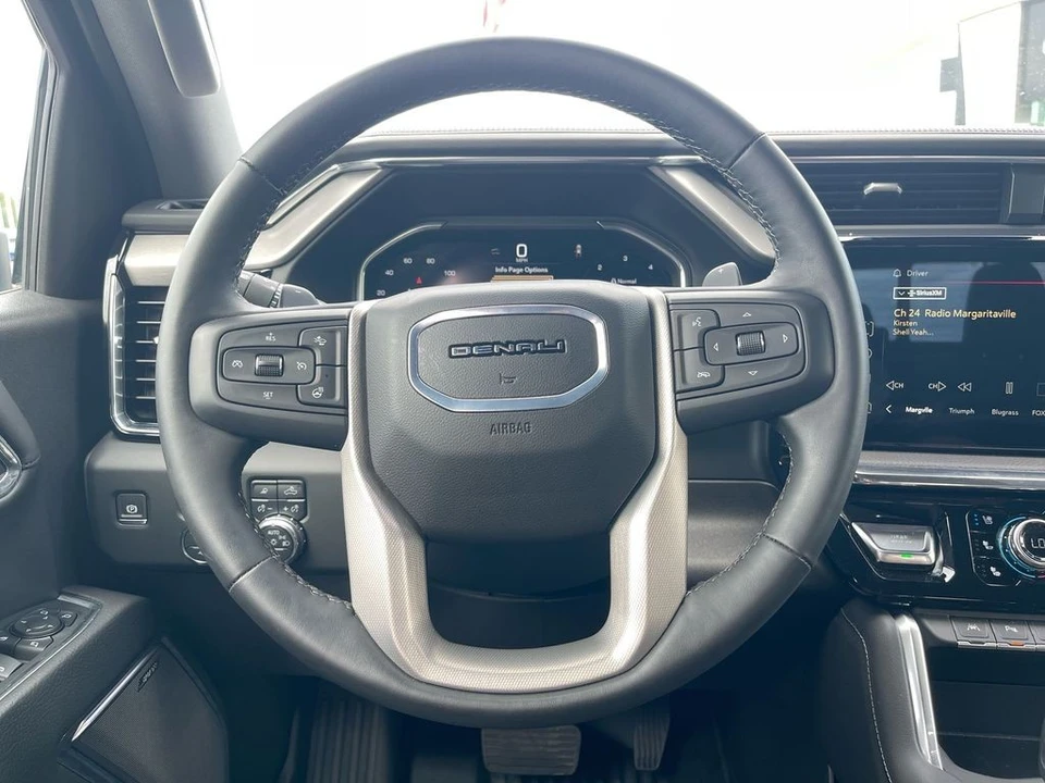 2024 GMC Sierra 5th Gen - Image 17 of 21
