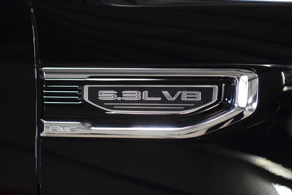2024 GMC Sierra 5th Gen - Image 16 of 21
