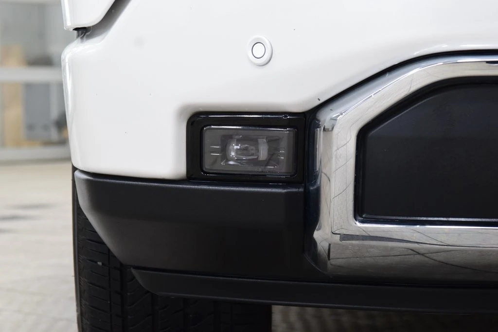 2024 GMC Sierra 5th Gen - Image 14 of 21