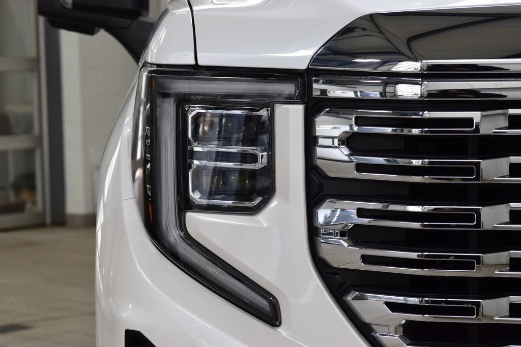 2024 GMC Sierra 5th Gen - Image 12 of 12