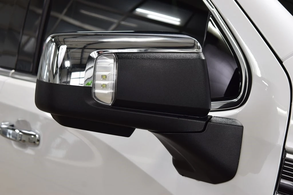 2024 GMC Sierra 5th Gen - Image 18 of 21