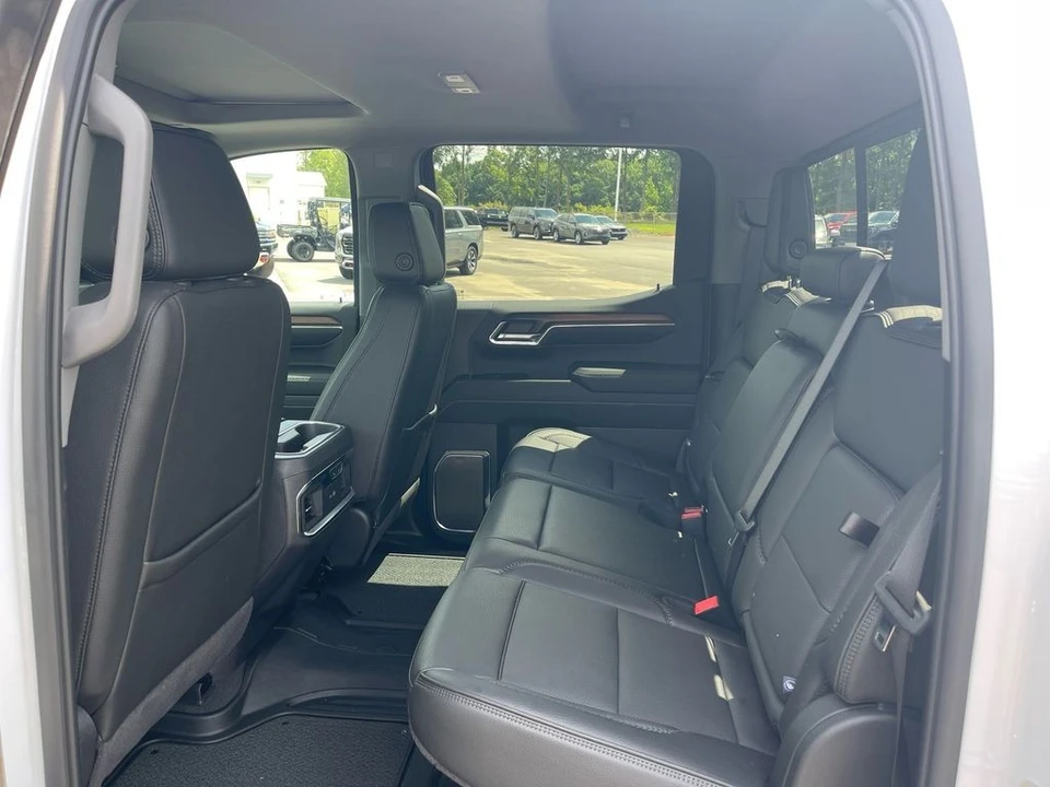 2024 GMC Sierra 5th Gen - Image 13 of 21