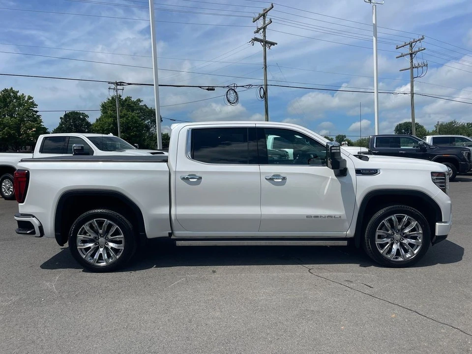 2024 GMC Sierra 5th Gen - Image 6 of 21