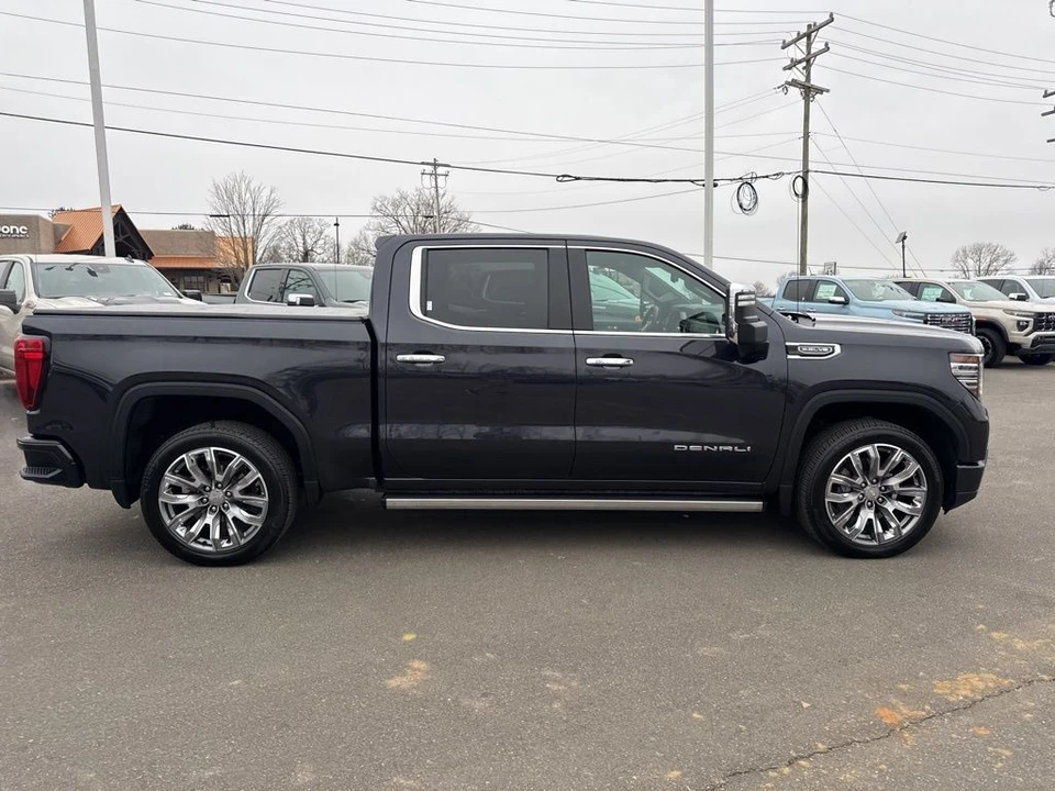 2024 GMC Sierra 5th Gen - Image 6 of 21