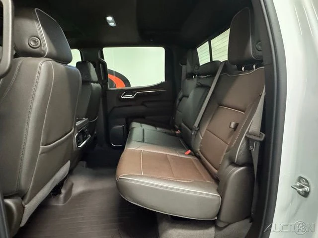 2024 GMC Sierra 5th Gen - Image 8 of 17