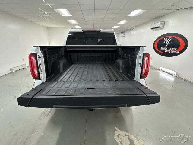 2024 GMC Sierra 5th Gen - Image 7 of 17