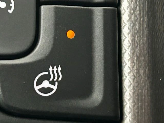 2024 GMC Sierra 5th Gen - Image 9 of 12