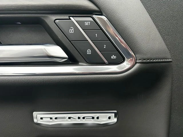 2024 GMC Sierra 5th Gen - Image 11 of 12