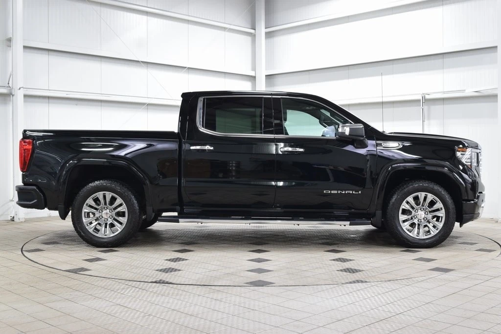 2024 GMC Sierra 5th Gen - Image 9 of 12