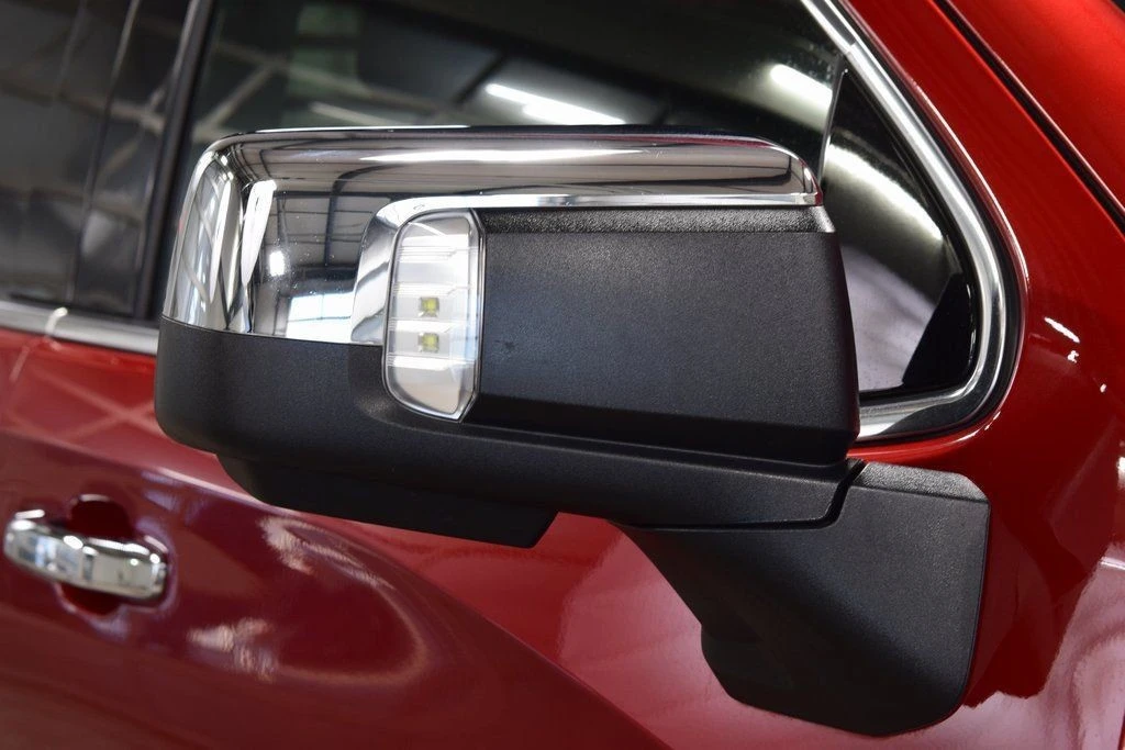 2024 GMC Sierra 5th Gen - Image 14 of 21