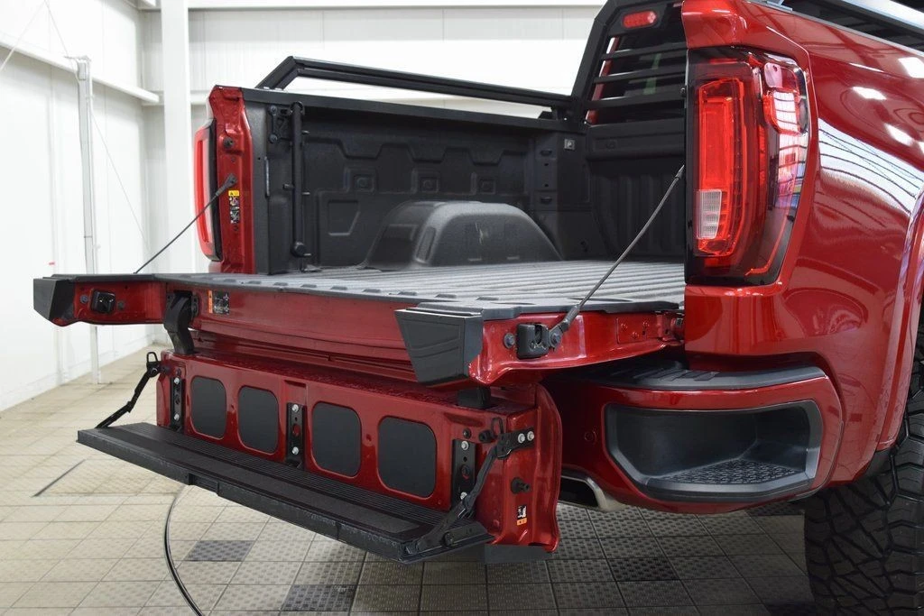 2024 GMC Sierra 5th Gen - Image 20 of 21