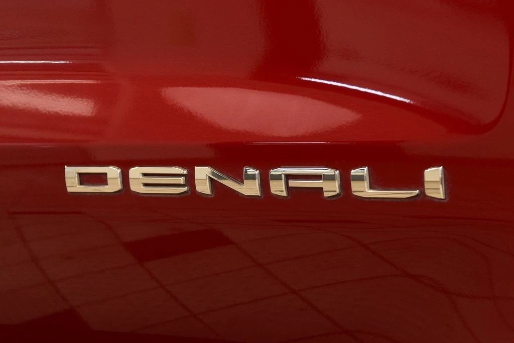 2024 GMC Sierra 5th Gen - Image 13 of 21