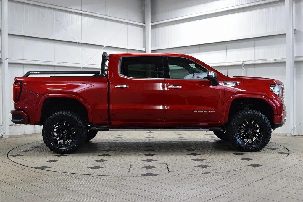 2024 GMC Sierra 5th Gen - Image 8 of 12