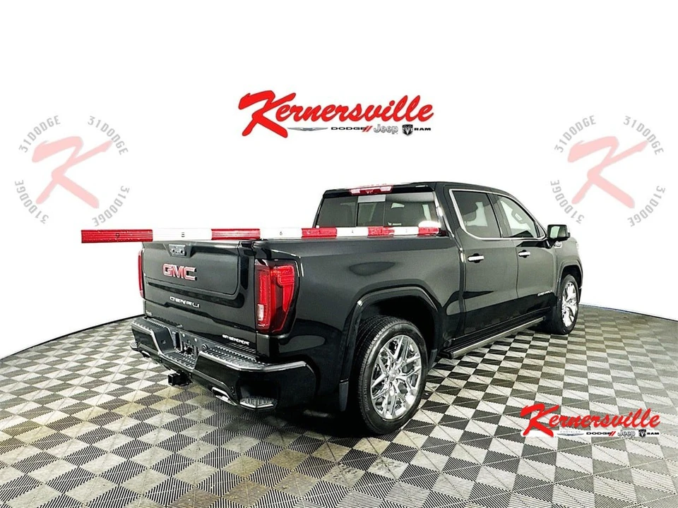 2024 GMC Sierra 5th Gen - Image 7 of 12