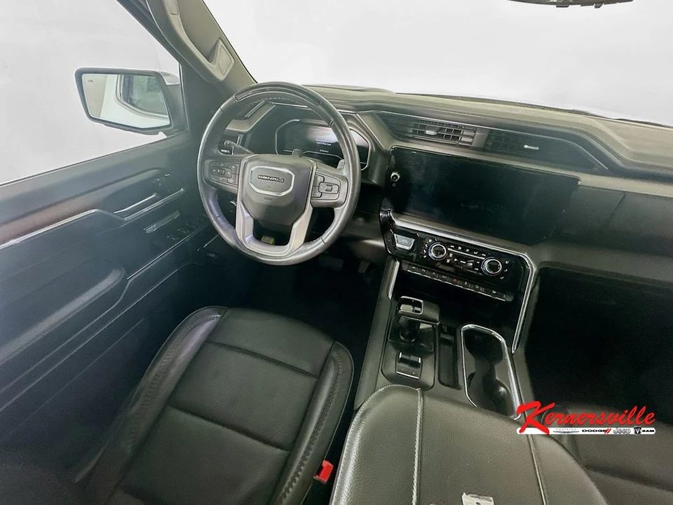 2024 GMC Sierra 5th Gen - Image 9 of 21