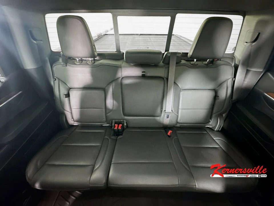 2024 GMC Sierra 5th Gen - Image 13 of 21