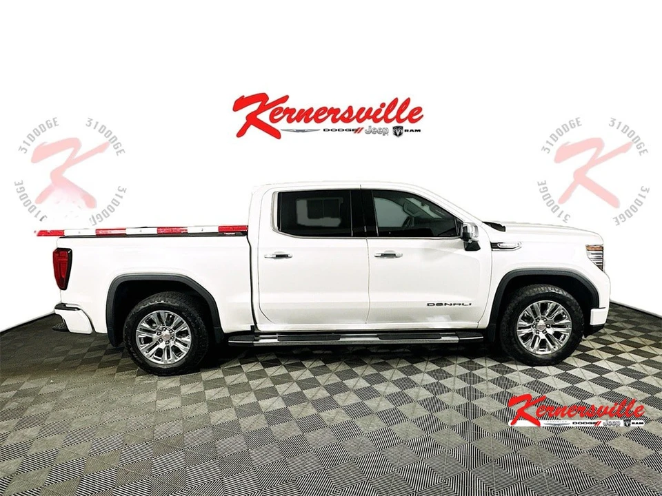 2024 GMC Sierra 5th Gen - Image 8 of 21