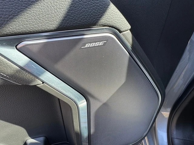 2024 GMC Sierra 5th Gen - Image 18 of 21