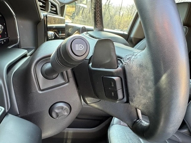 2024 GMC Sierra 5th Gen - Image 19 of 21