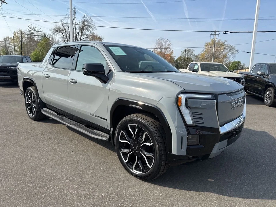 2024 GMC Sierra 5th Gen - Image 7 of 21