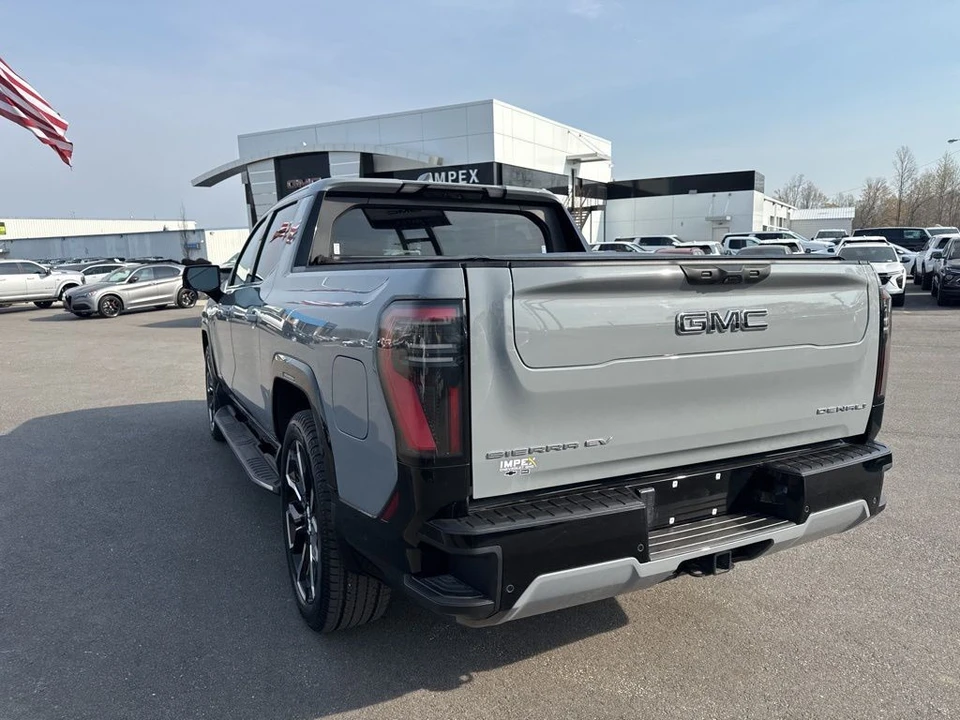 2024 GMC Sierra 5th Gen - Image 3 of 21