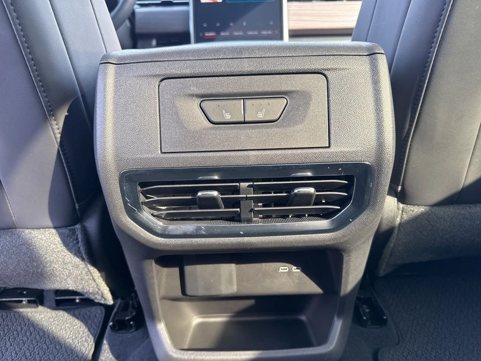 2024 GMC Sierra 5th Gen - Image 14 of 21
