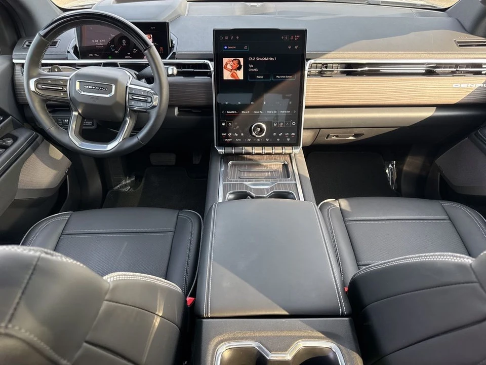 2024 GMC Sierra 5th Gen - Image 15 of 21