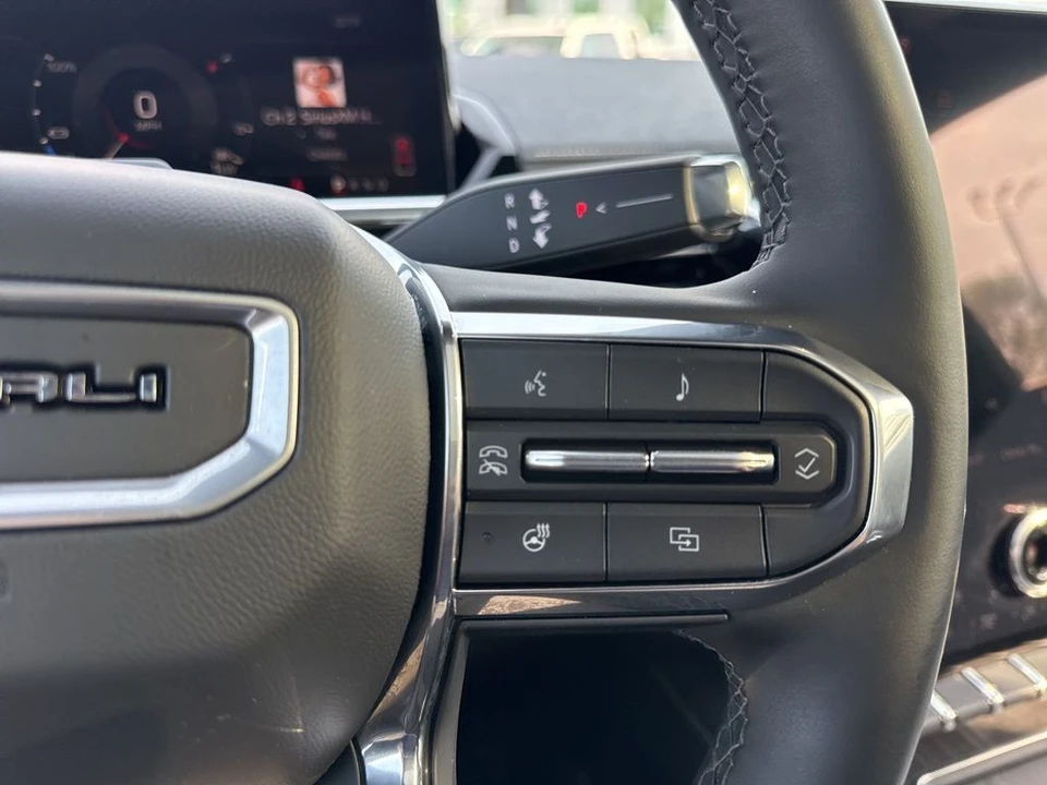 2024 GMC Sierra 5th Gen - Image 18 of 21