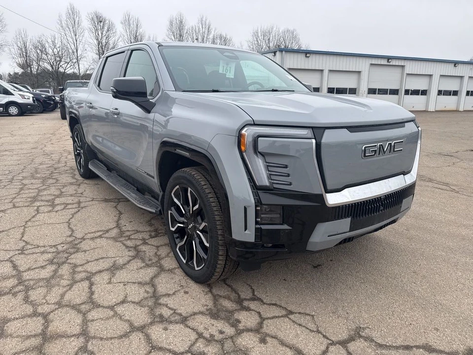 2024 GMC Sierra 5th Gen - Image 4 of 8