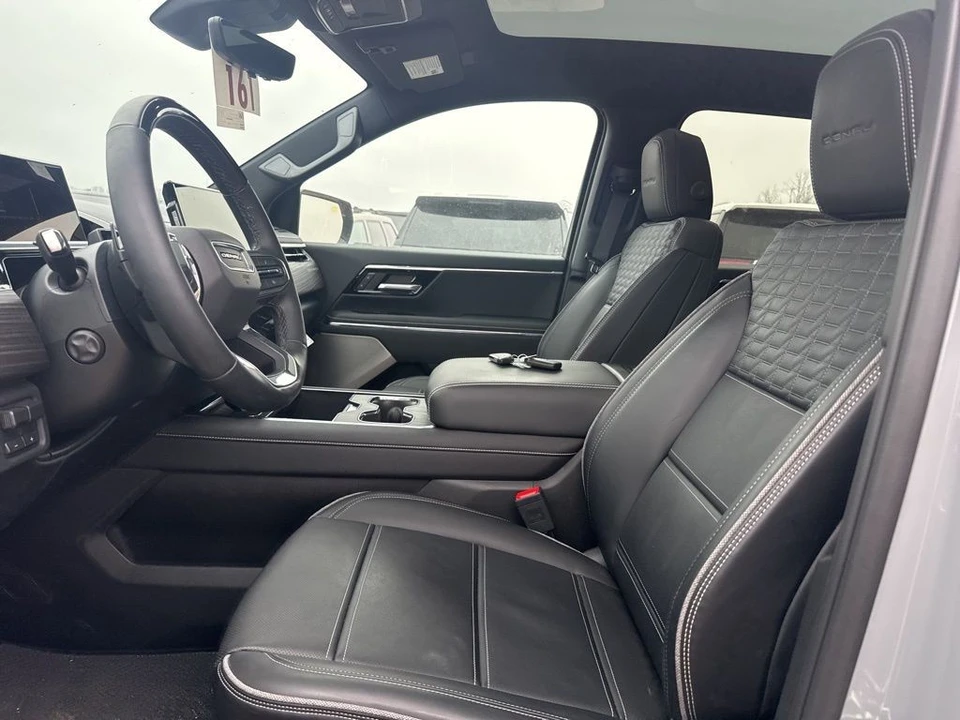 2024 GMC Sierra 5th Gen - Image 5 of 8