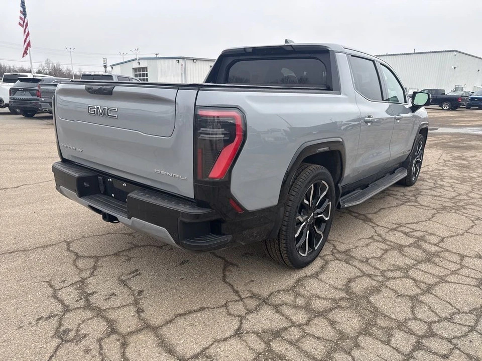 2024 GMC Sierra 5th Gen - Image 3 of 8