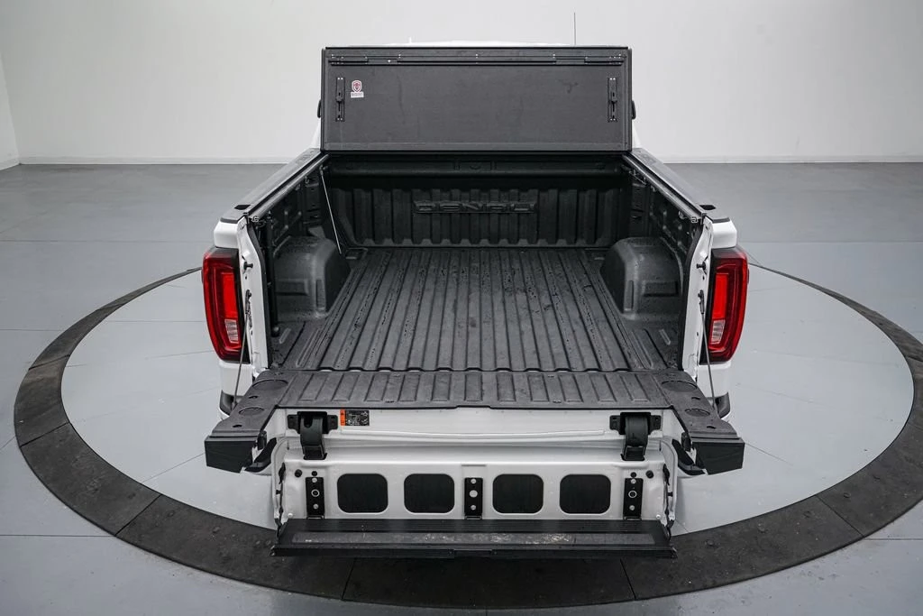 2024 GMC Sierra 5th Gen - Image 7 of 21