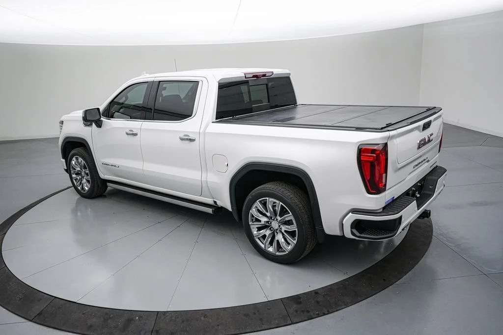 2024 GMC Sierra 5th Gen - Image 8 of 21
