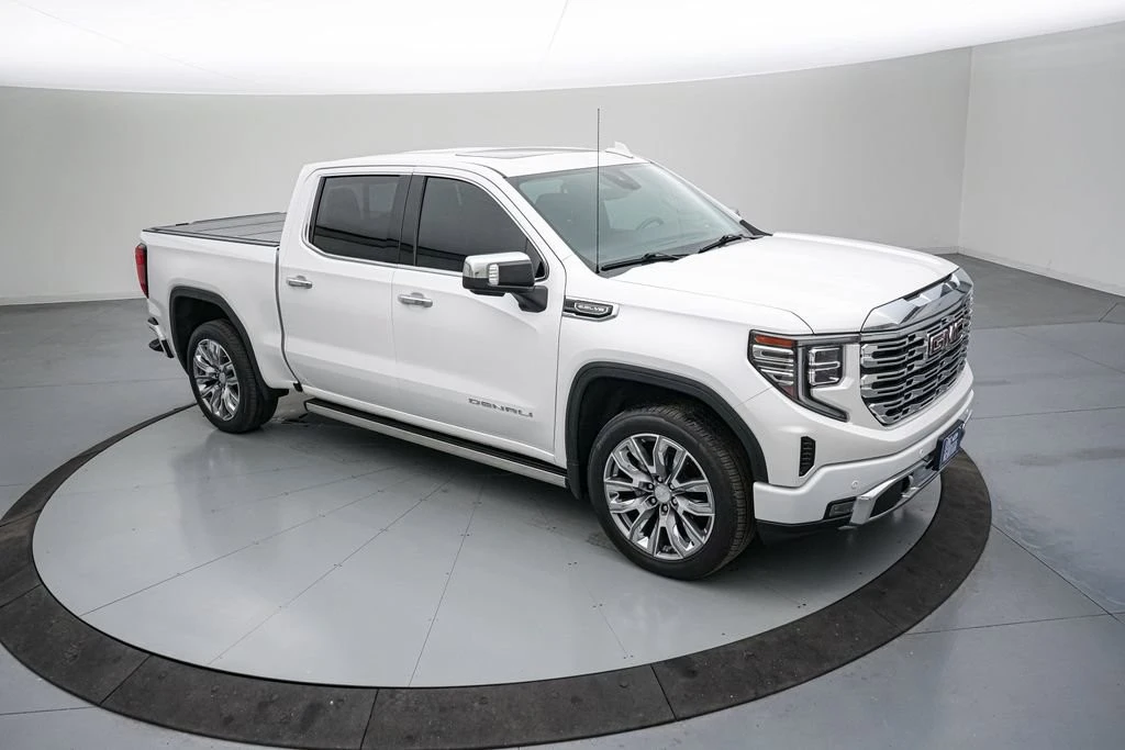 2024 GMC Sierra 5th Gen - Image 2 of 21