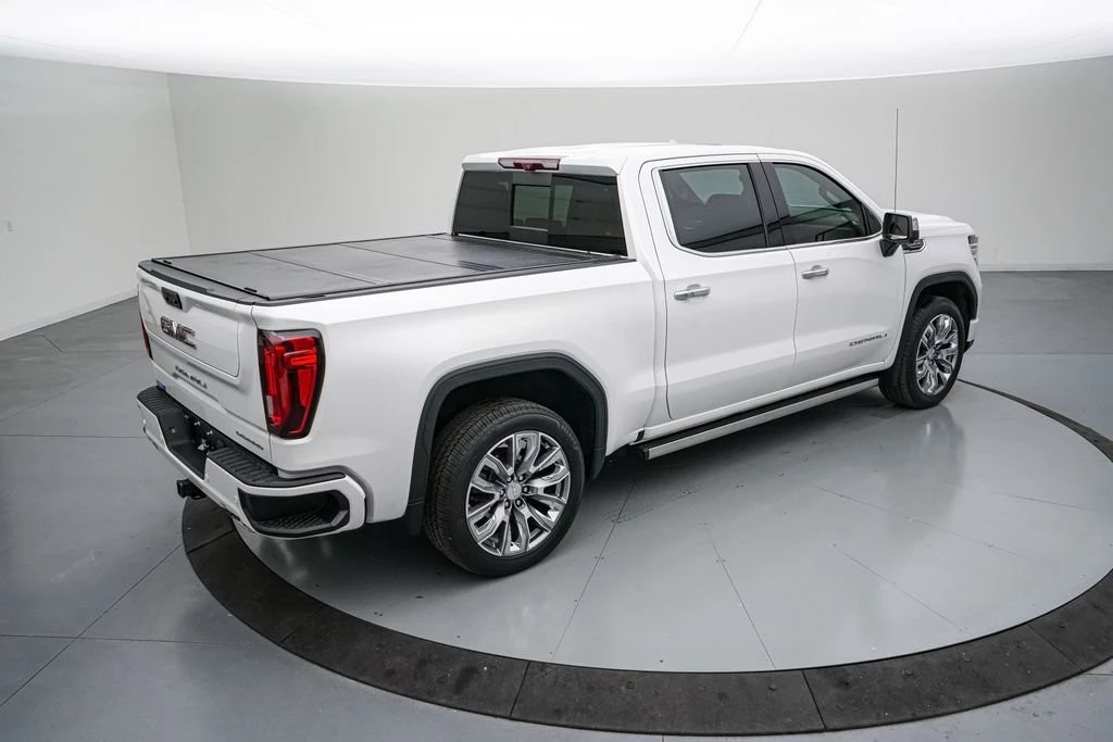 2024 GMC Sierra 5th Gen - Image 5 of 21