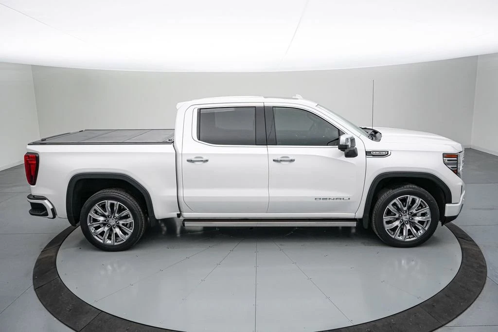 2024 GMC Sierra 5th Gen - Image 4 of 21